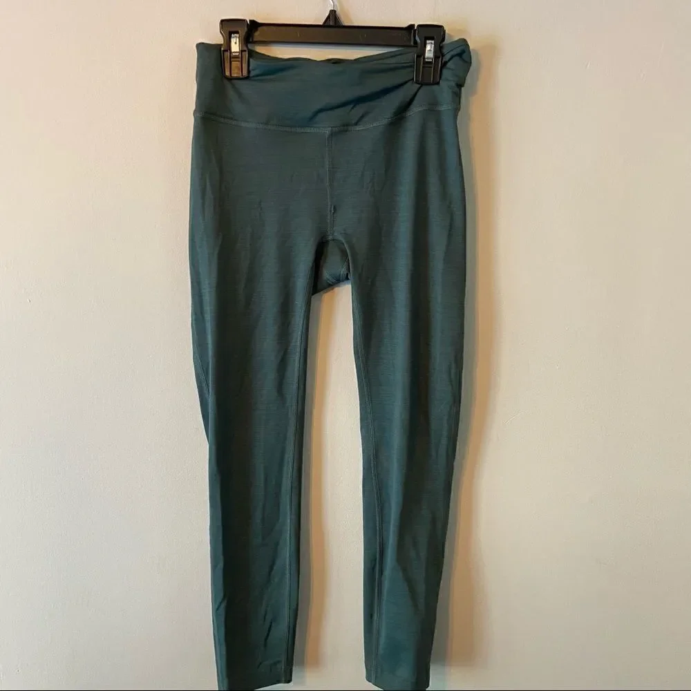 Outdoor Voices flex 7/8 leggings in evergreen
